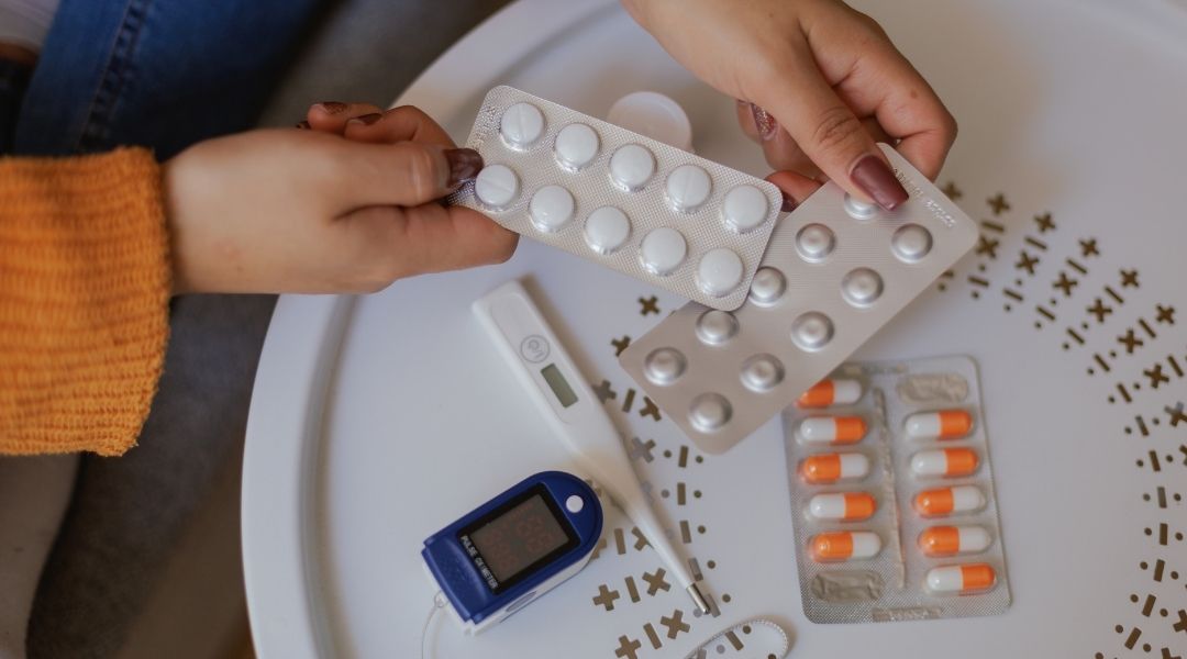 ¡Atención! Sepa cómo conservar sus medicamentos e identificar los falsificados o vencidos